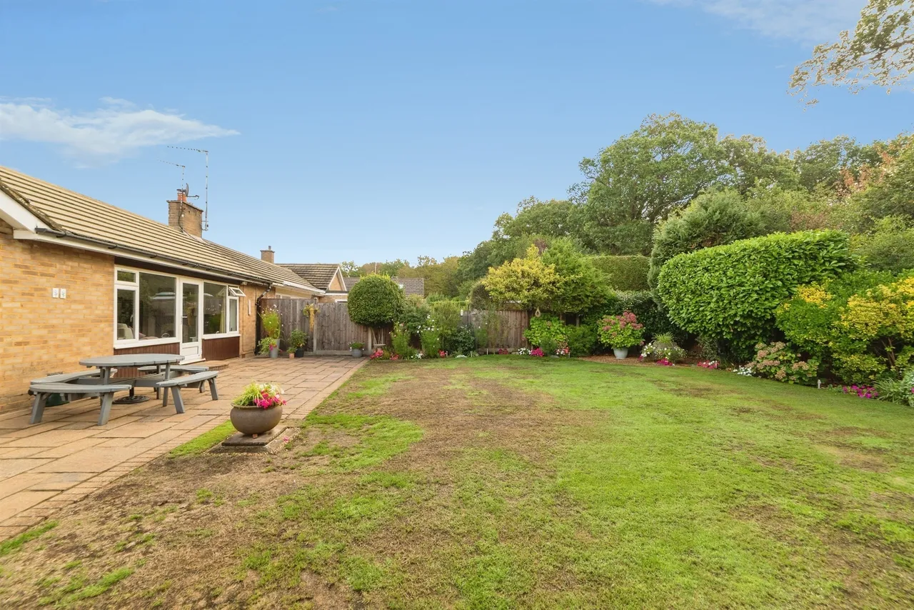 Postwood Green, Hertford Heath, Hertford, photo 2