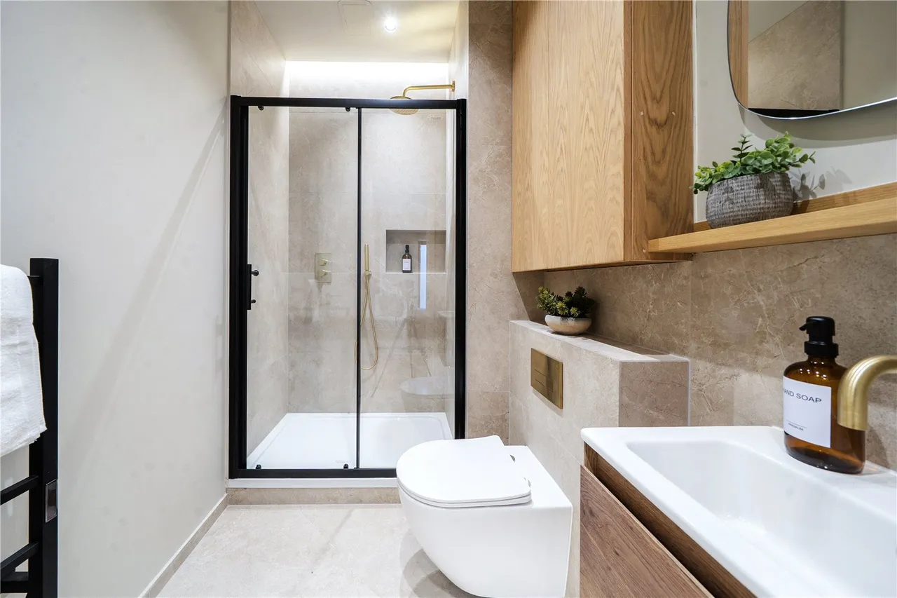 Creswick Road, London, W3, photo 8