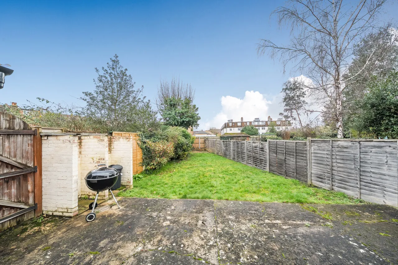 Cambridge Road, Raynes Park, London, SW20, photo 10