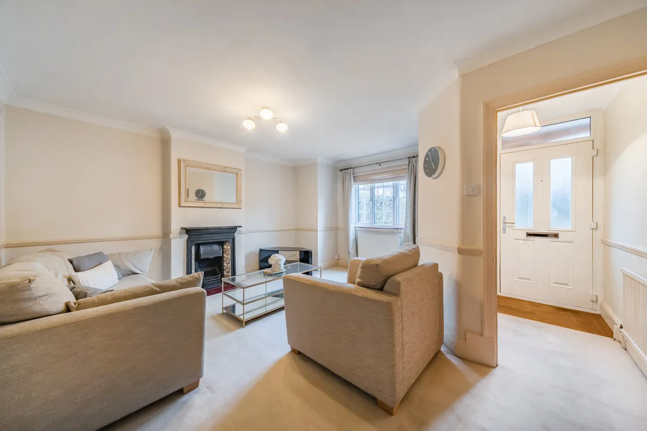 Cambridge Road, Raynes Park, London, SW20, photo 3