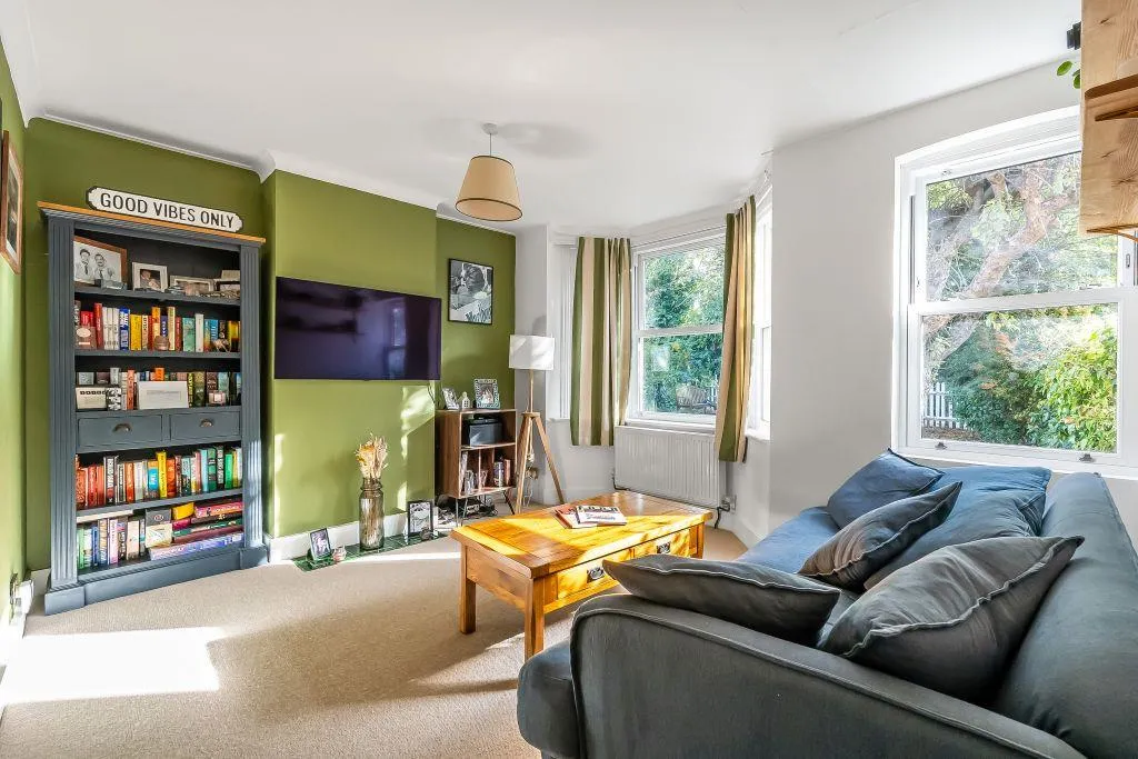 Spring Gardens, Dorking, RH4, photo 3