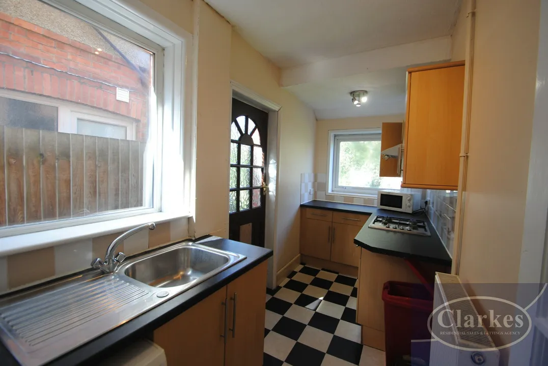 Elmes Road, Winton, photo 3
