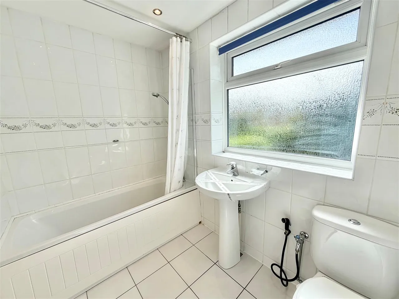 Mainwaring Drive, Wilmslow, SK9, photo 5
