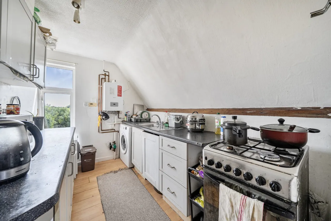 High Street, Fordingbridge, SP6, photo 8