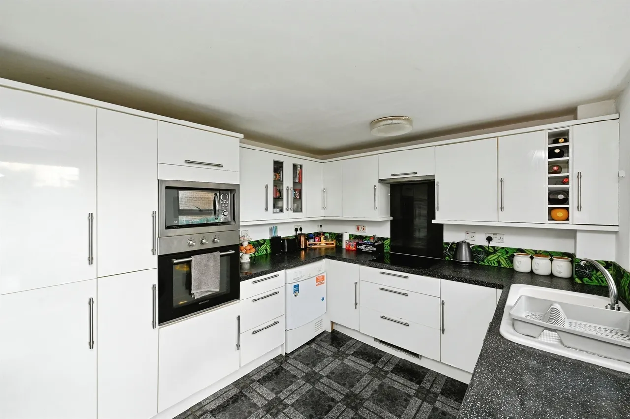 Aylmer Drive, Tilney St. Lawrence, PE34, photo 7