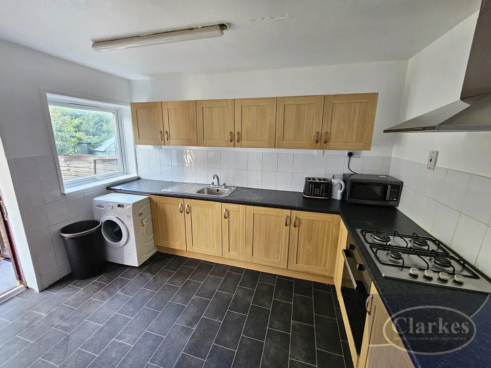 Castle Road, Bournemouth, photo 3