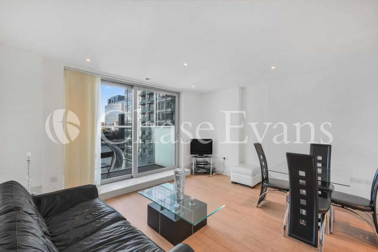 West Tower, 1 Pan Peninsula, Pan Peninsula Square, Canary Wharf, E14, photo 4