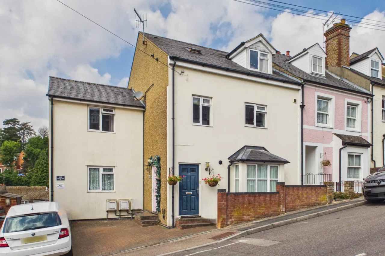 4 bed property for sale, Glenview Road, Hemel Hempstead, HP1