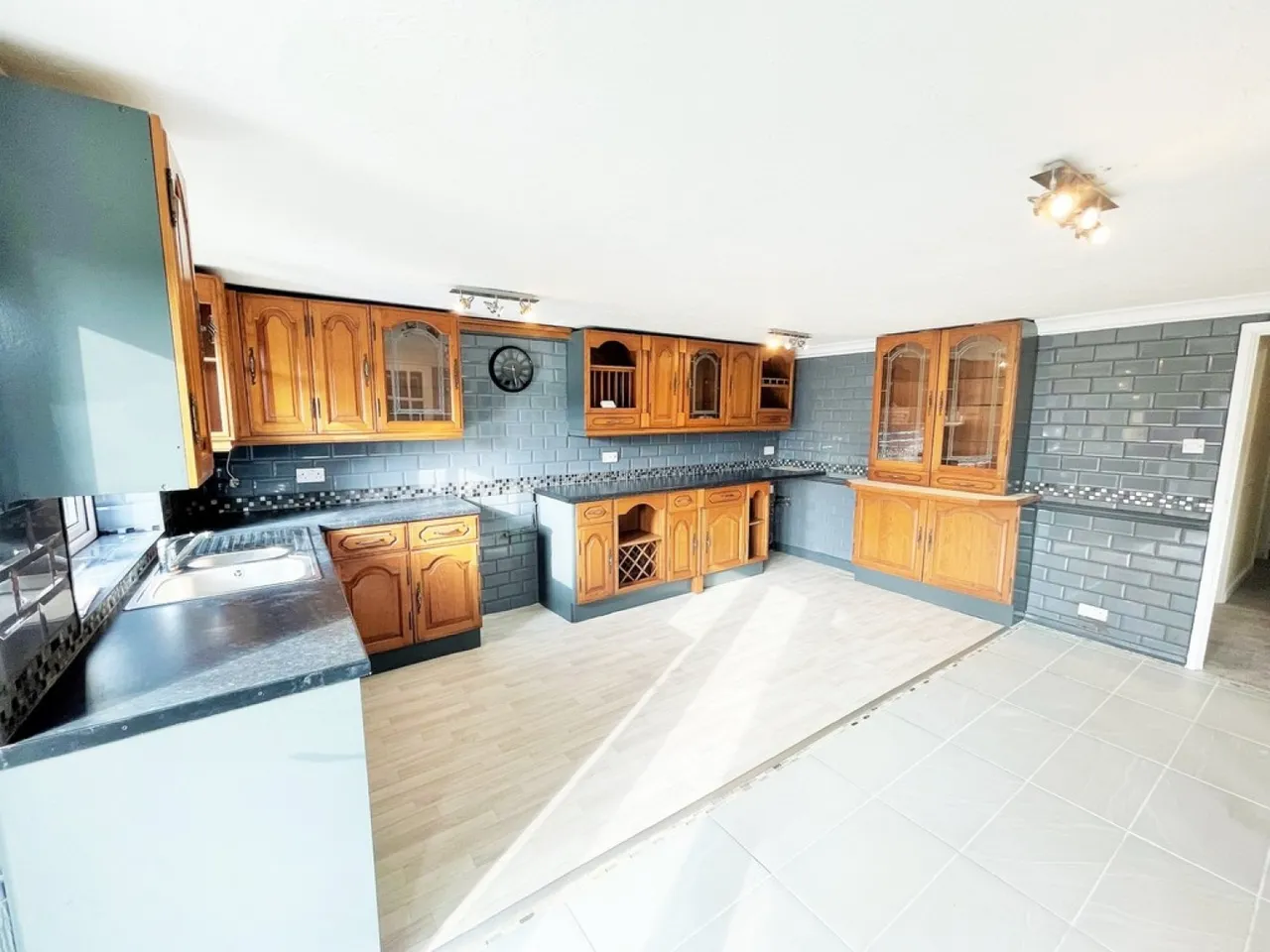Firs Road, Tilehurst, Reading, photo 4