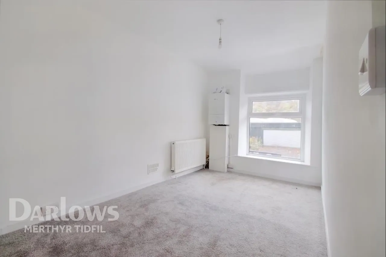 Aberbeeg Road, photo 10