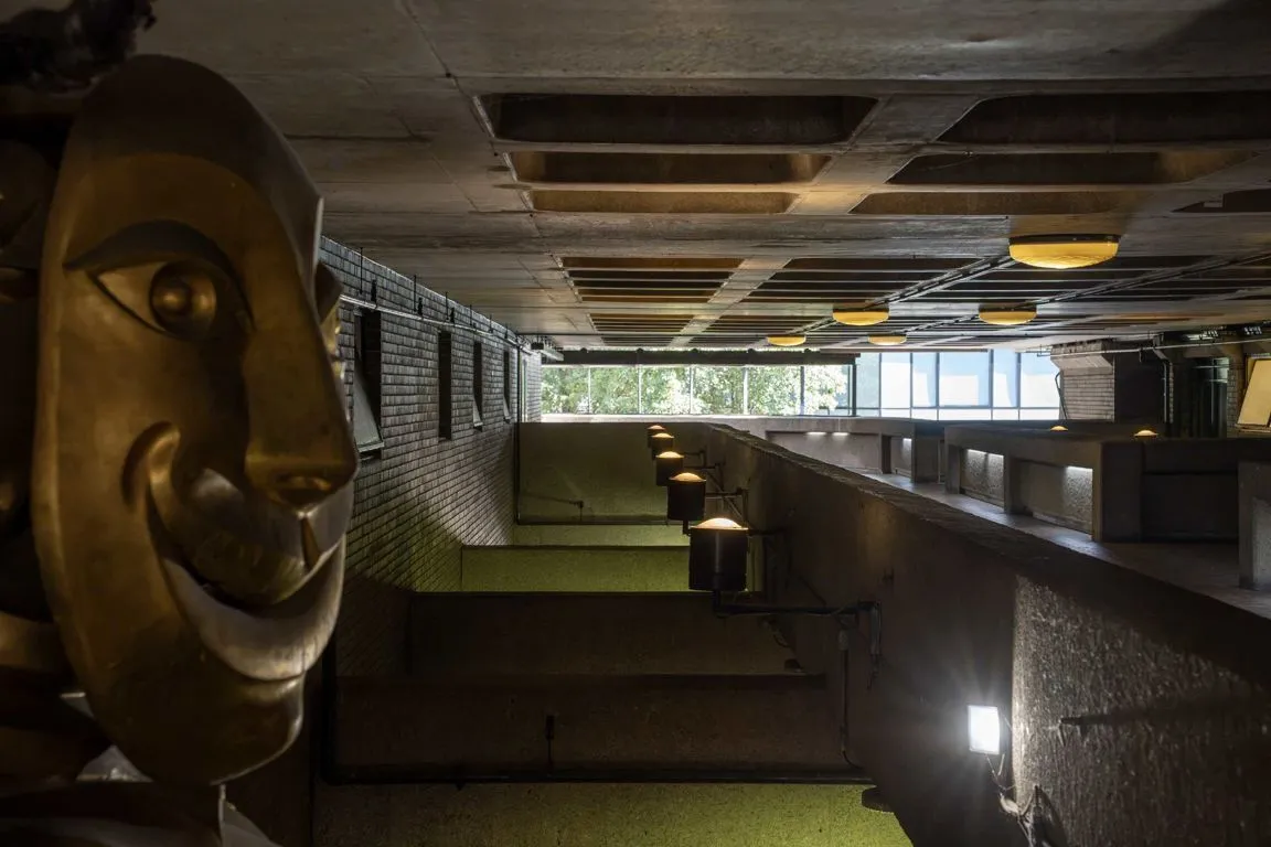 Barbican, EC2Y, photo 12