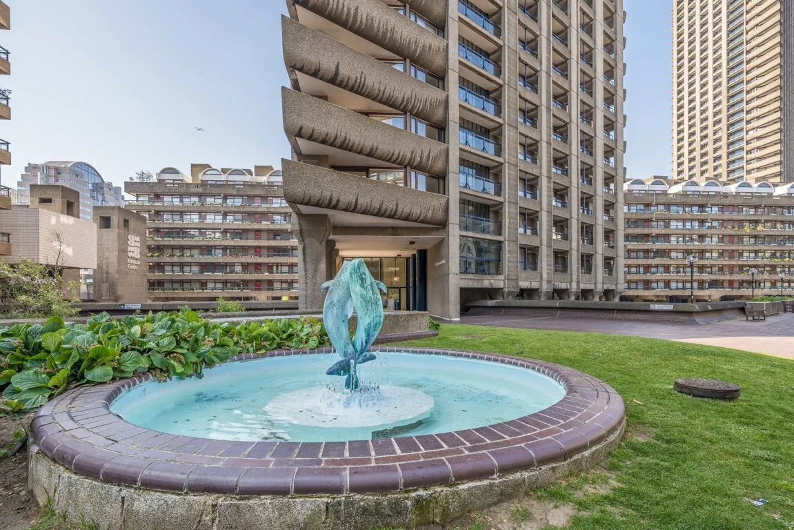 Barbican, EC2Y, photo 10