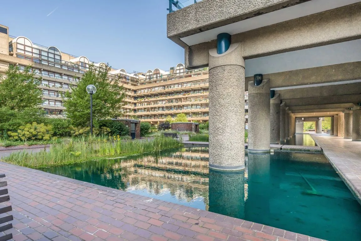 Barbican, EC2Y, photo 9