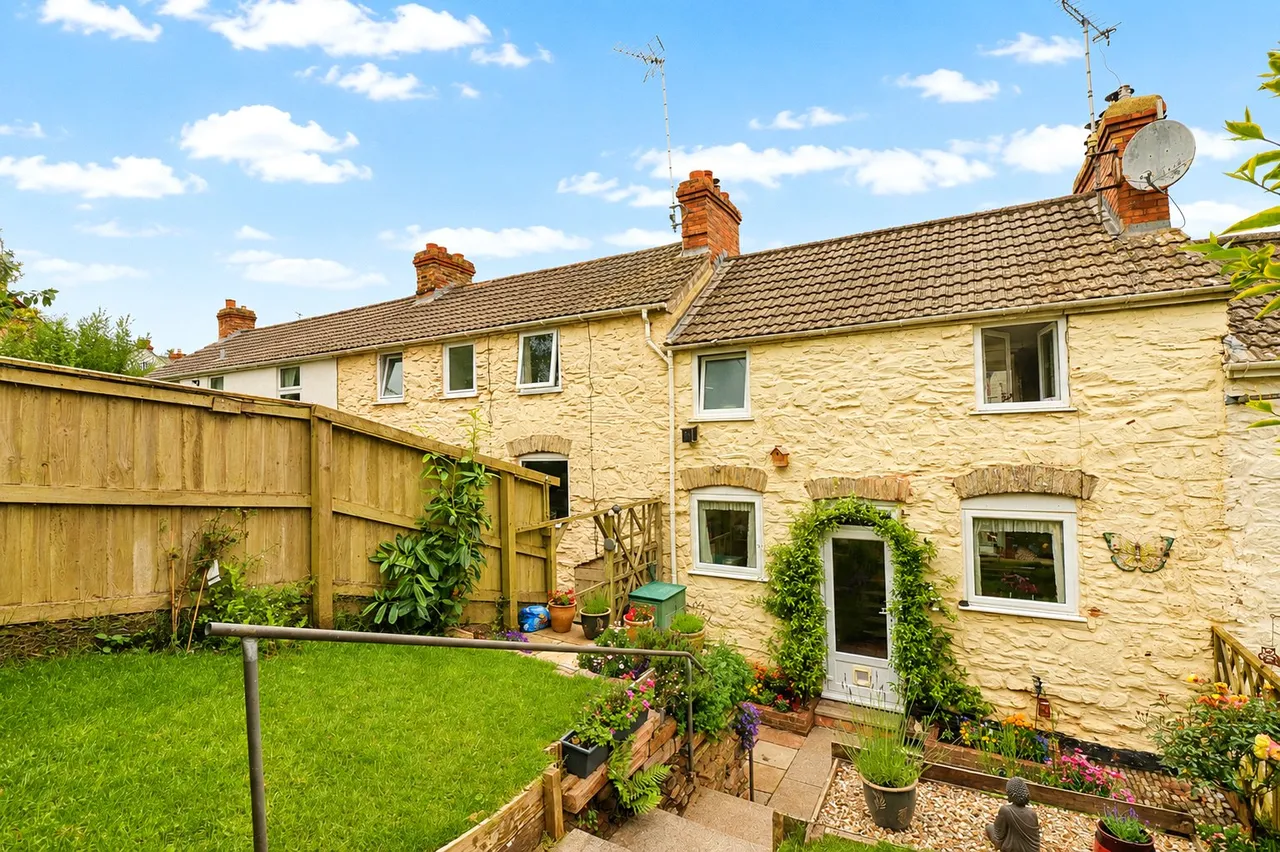 1 bed house for sale, Golden Hill, Wiveliscombe, TA4