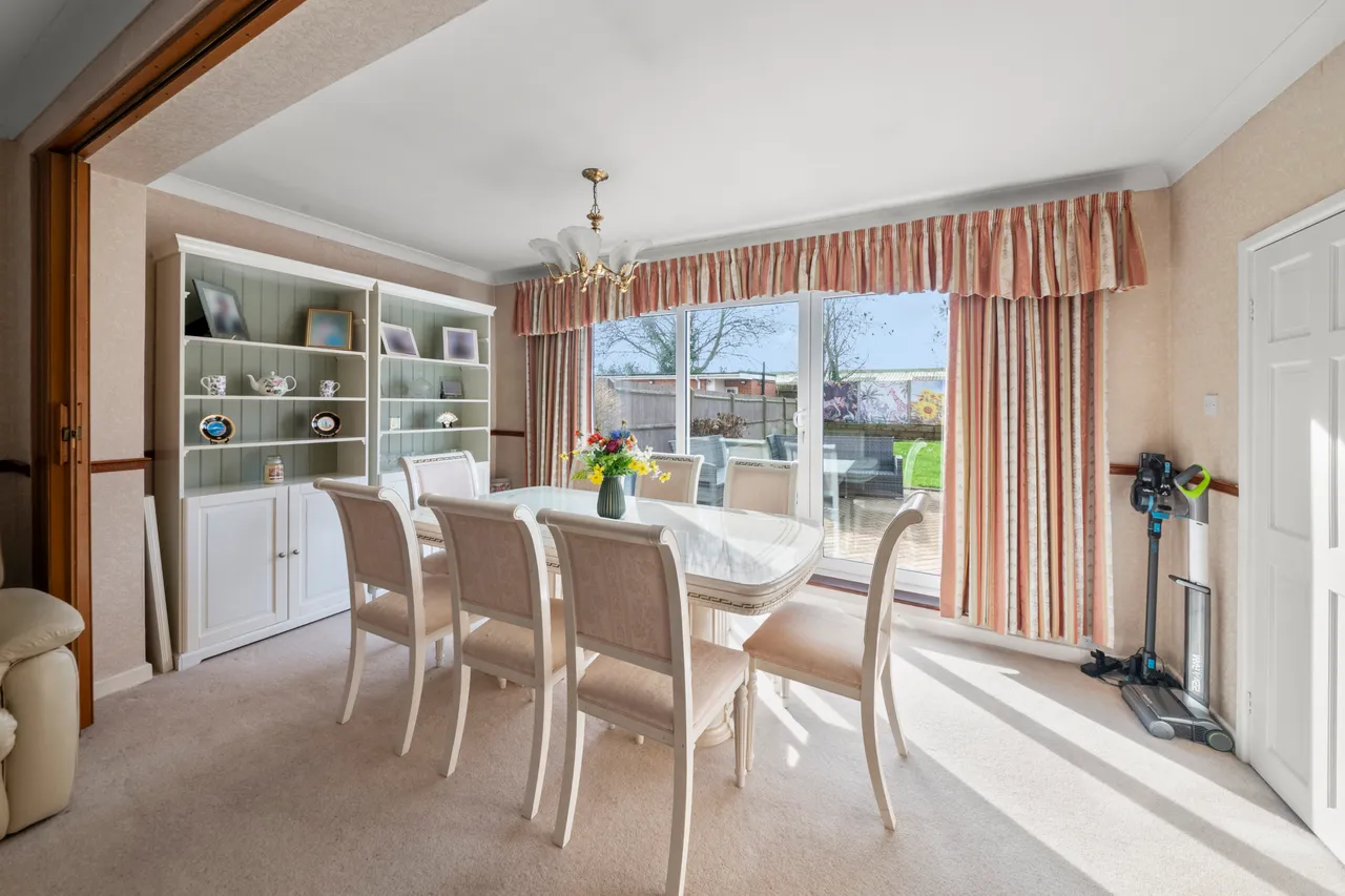 Doncaster Drive, Northolt, UB5, photo 7
