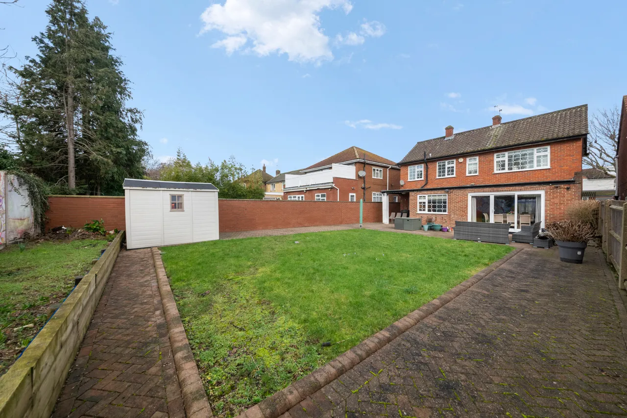 Doncaster Drive, Northolt, UB5, photo 21