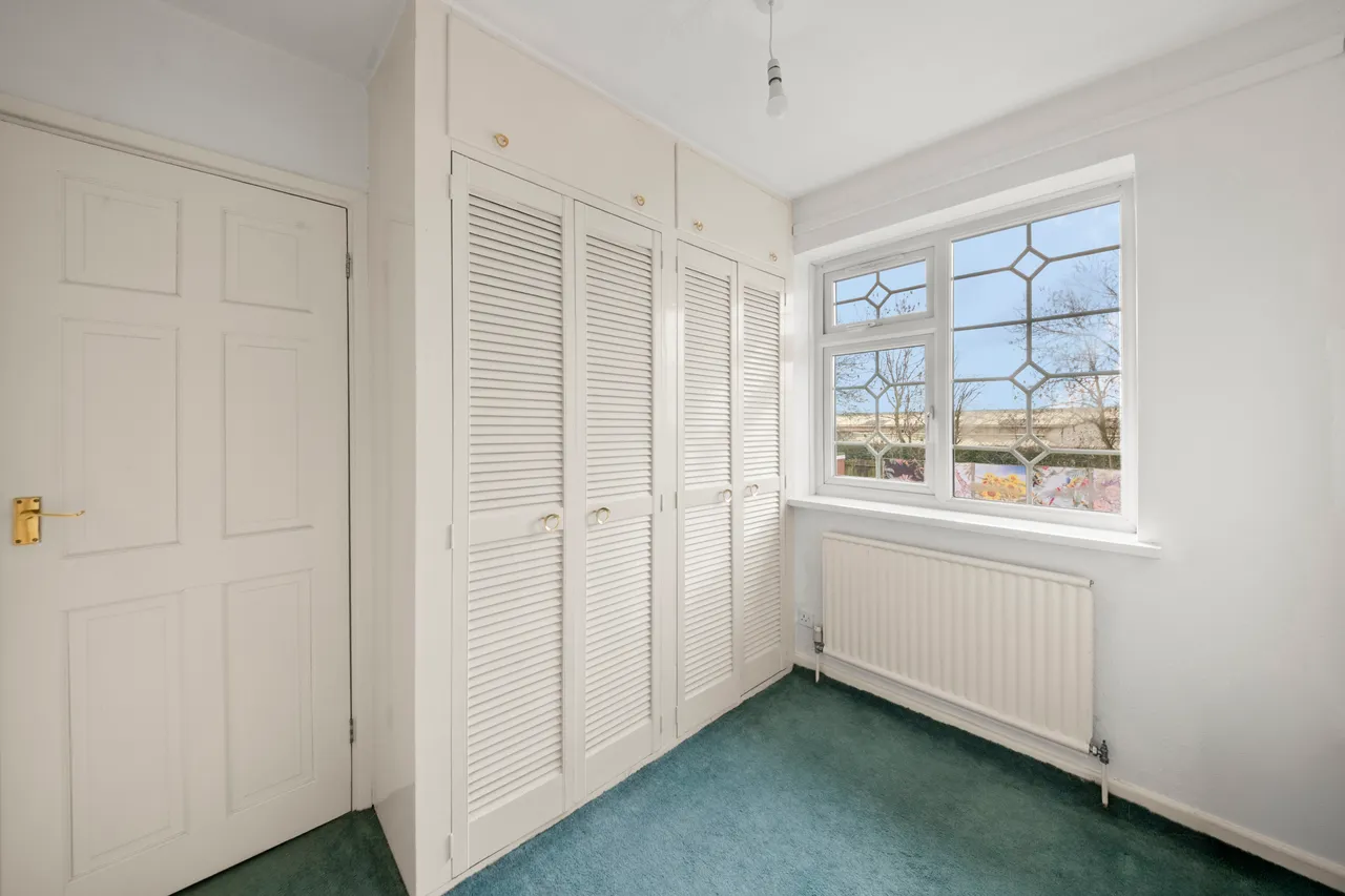 Doncaster Drive, Northolt, UB5, photo 12