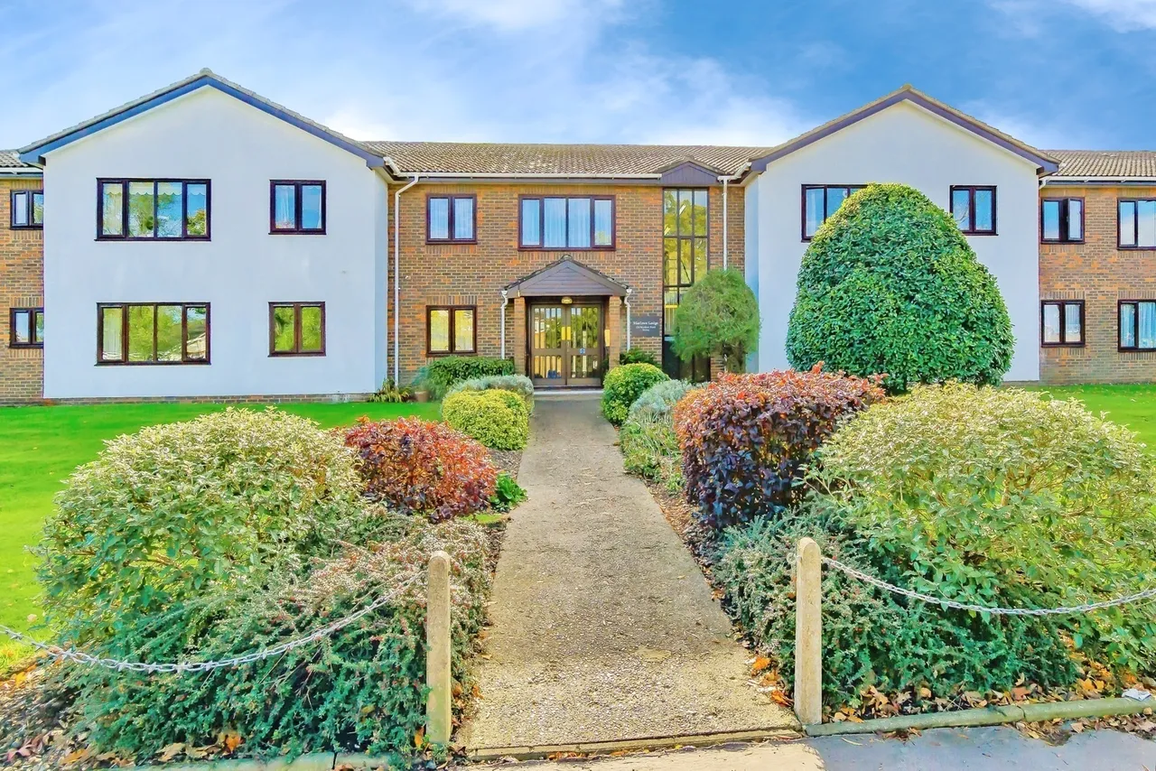 1 bed flat for sale — Marlowe Lodge, 326 Wickham Road, Croydon, CR0