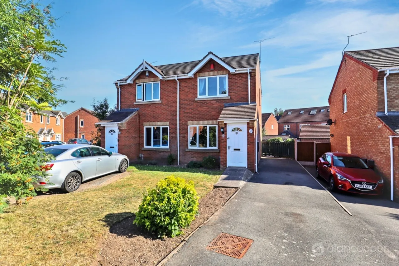 3 bed house for sale, Lomond Way, Stockingford, CV10