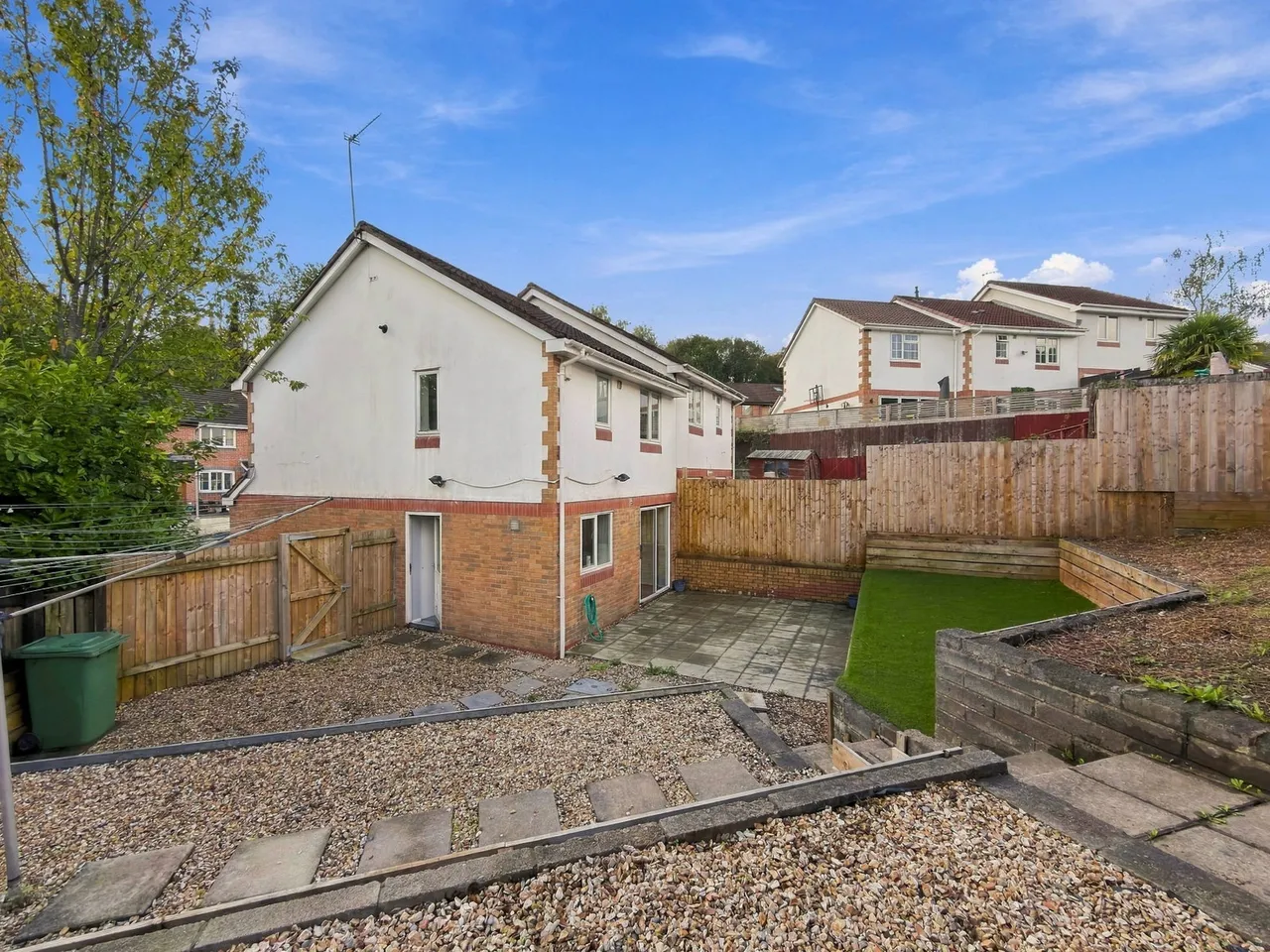 Cefn Close, Glyncoch, photo 19