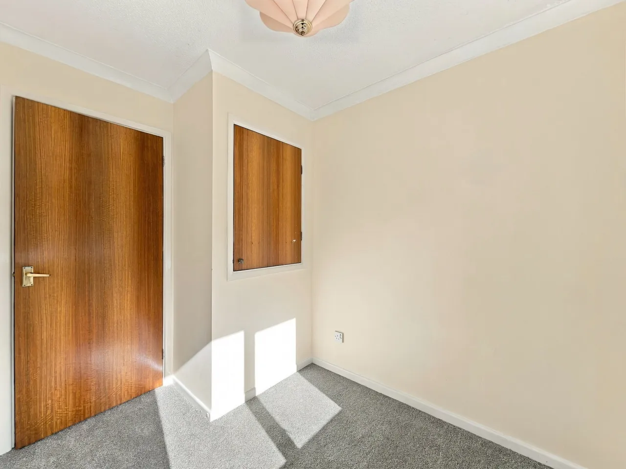 Cefn Close, Glyncoch, photo 15