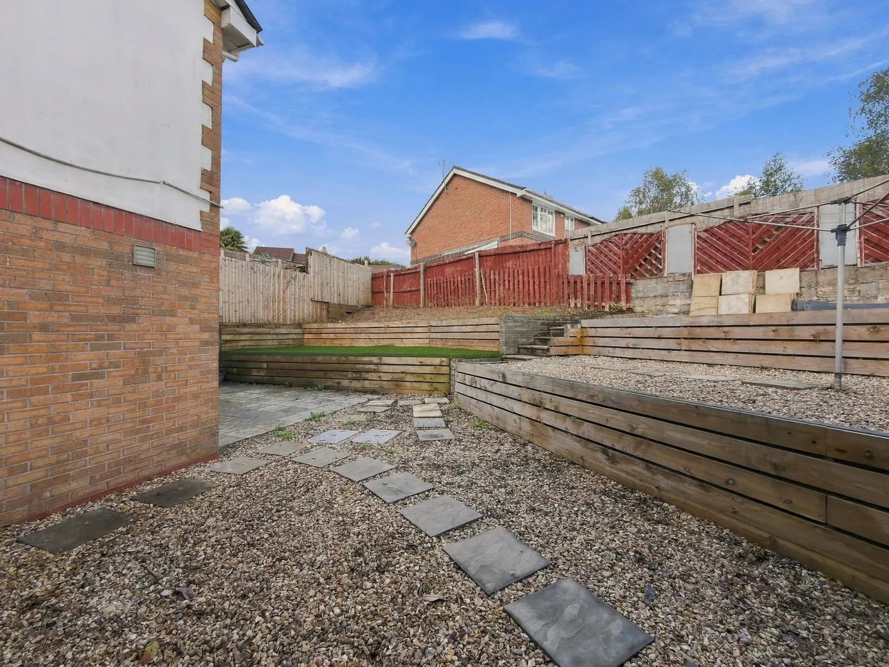 Cefn Close, Glyncoch, photo 18