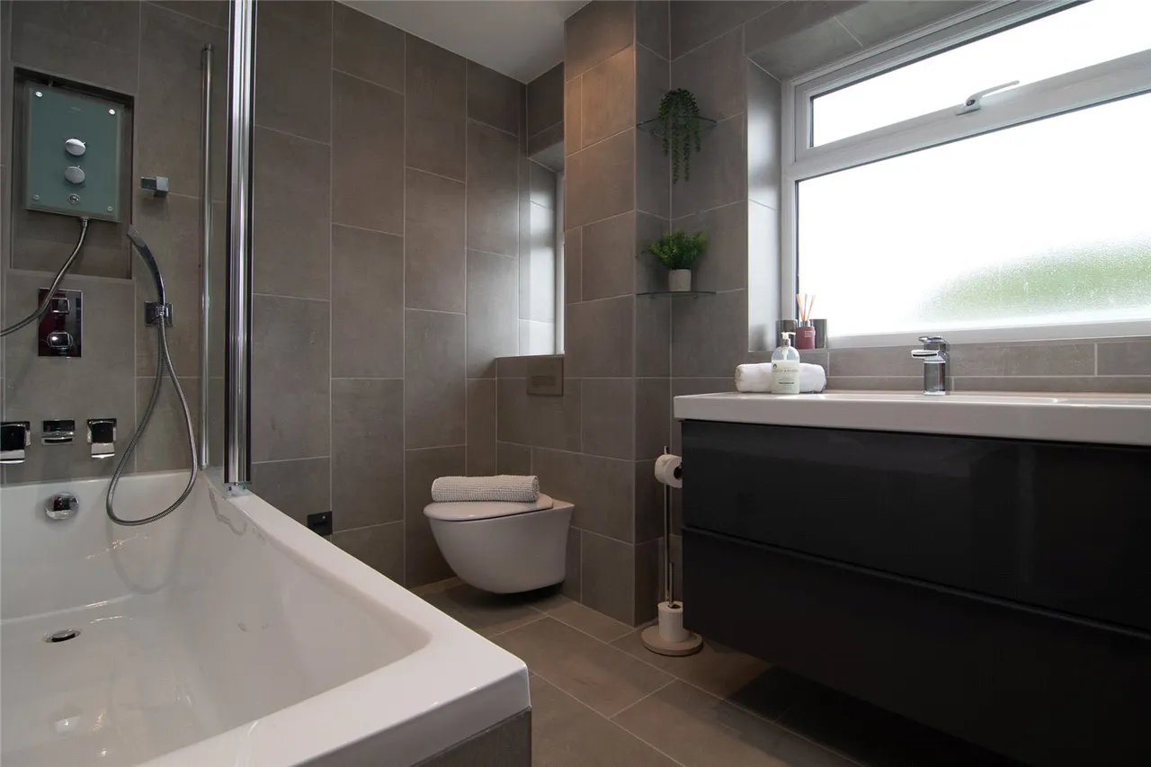 Brownsea Road, Poole, BH13, photo 6
