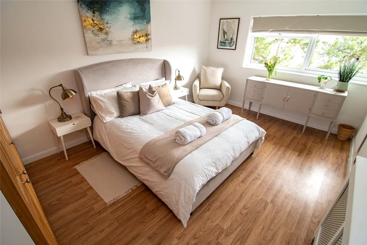 Brownsea Road, Poole, BH13, photo 2