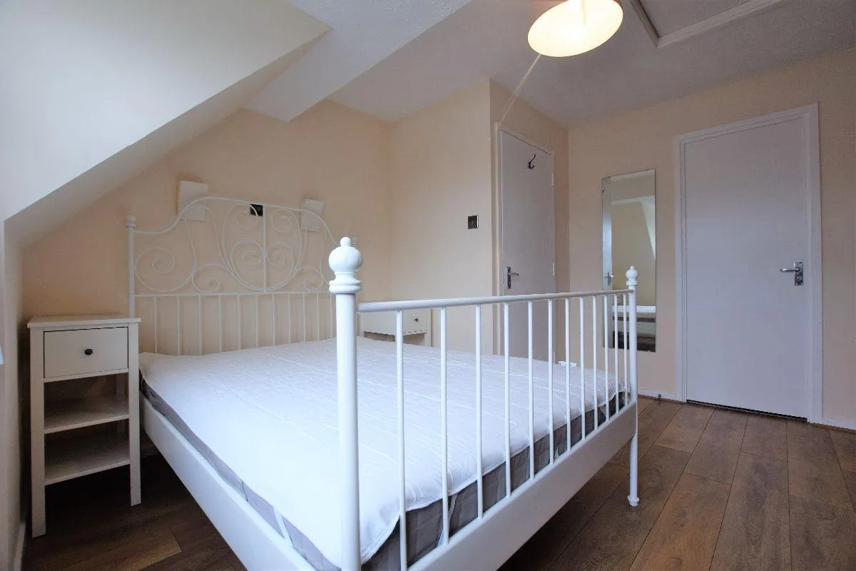 Bedroom Student Home, Henry Court, CT1, photo 8