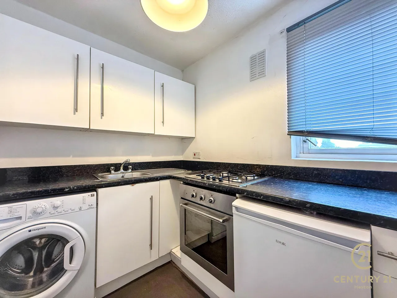 Braemar Gardens, Slough, SL1, photo 4