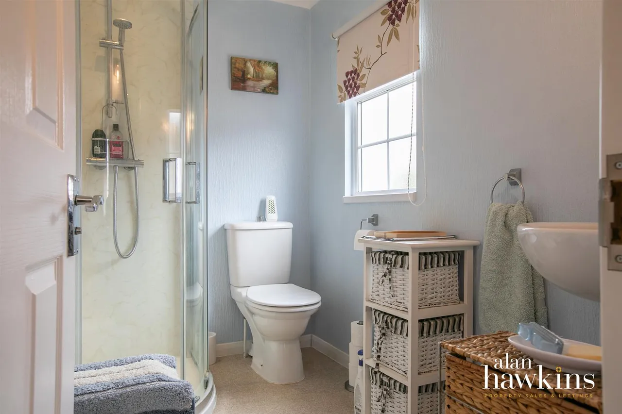 Lillybrook Estate, Bradenstoke, SN15, photo 14