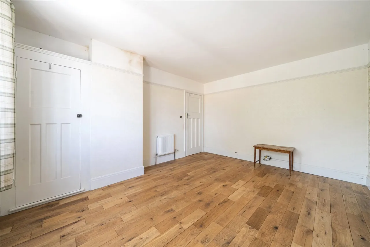 Mead Road, Leckhampton, GL53, photo 16
