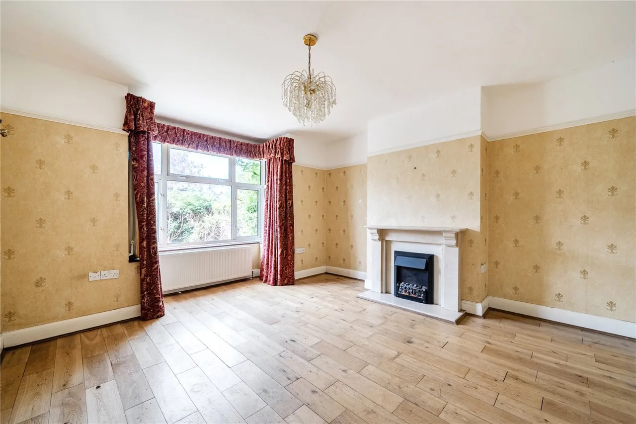Mead Road, Leckhampton, GL53, photo 4