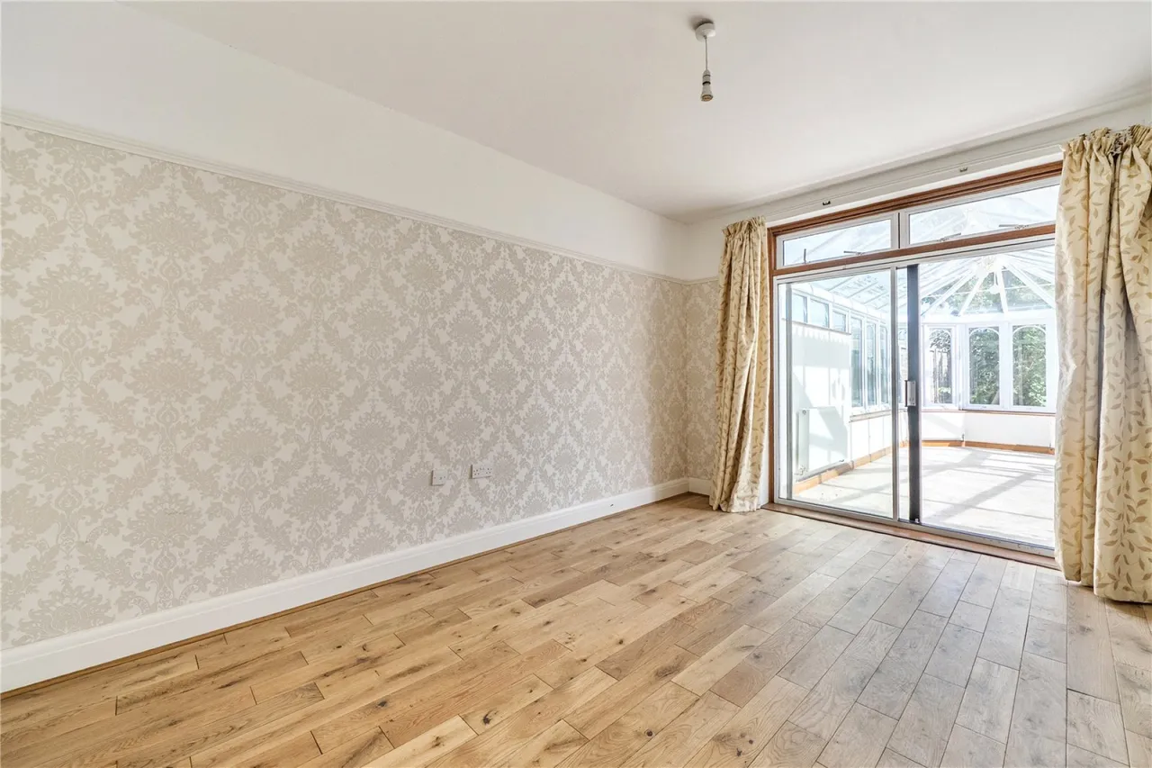Mead Road, Leckhampton, GL53, photo 7