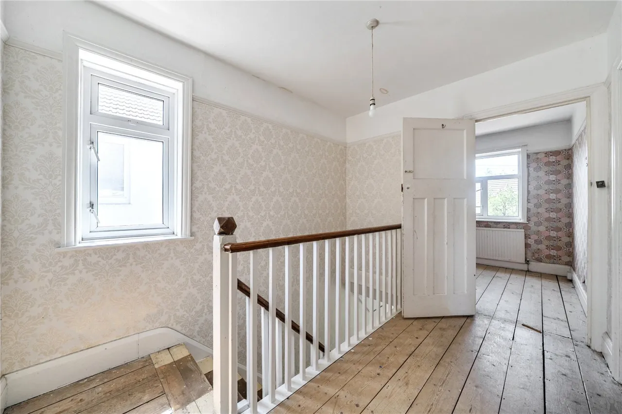 Mead Road, Leckhampton, GL53, photo 14