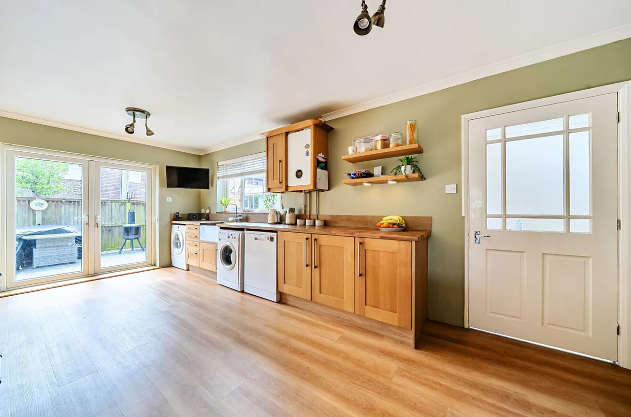 Station Road, Lyminge, CT18, photo 9