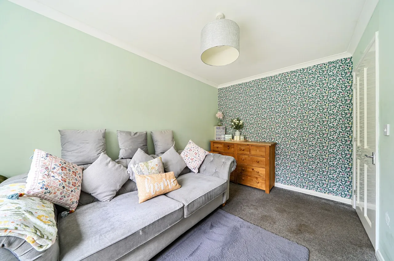 Station Road, Lyminge, CT18, photo 6