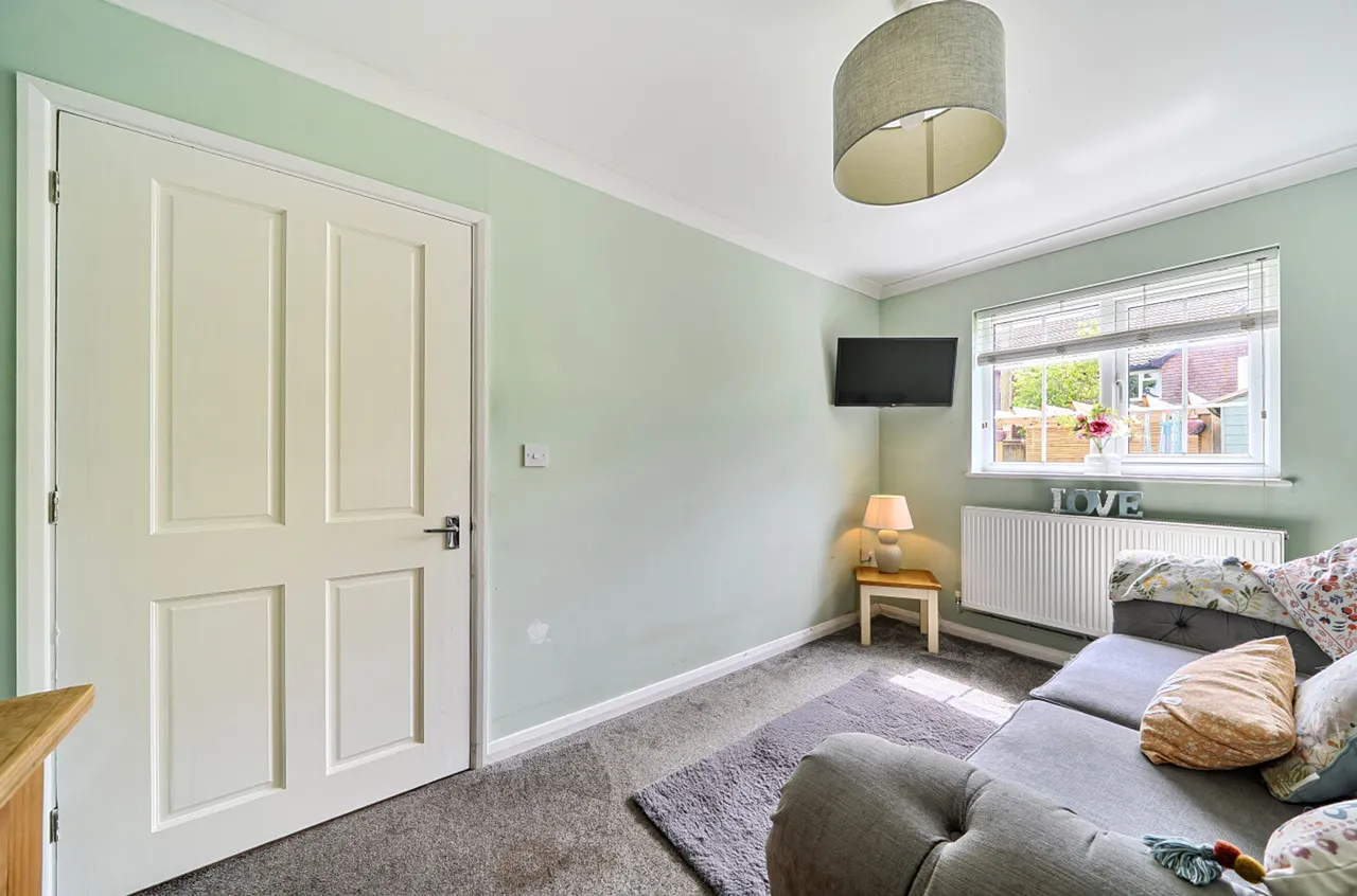 Station Road, Lyminge, CT18, photo 7