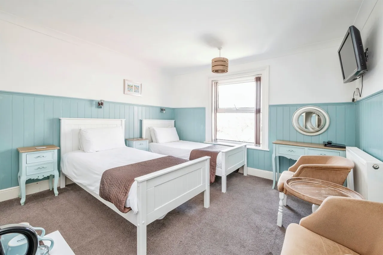 Wellesley Road, Great Yarmouth, photo 12