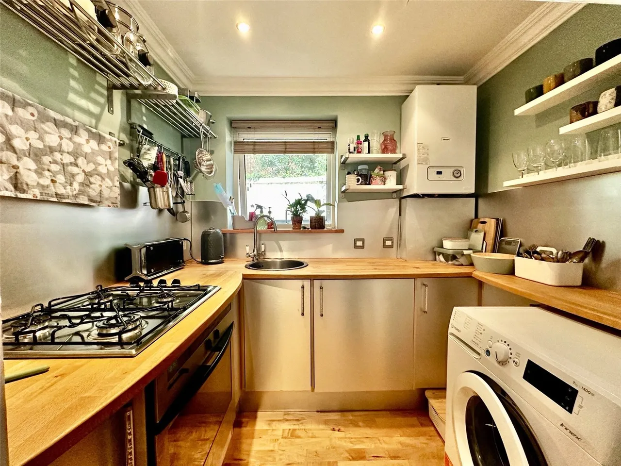 Surrey Road, Poole, Dorset, BH12, photo 6