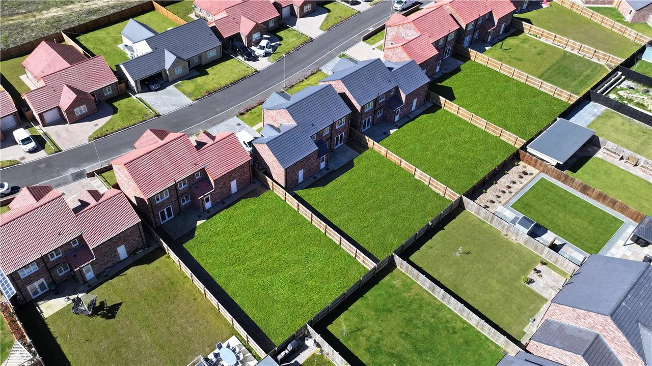 Plot 93, Keston Fields, Pinchbeck, Spalding, Lincolnshire, PE11, photo 6
