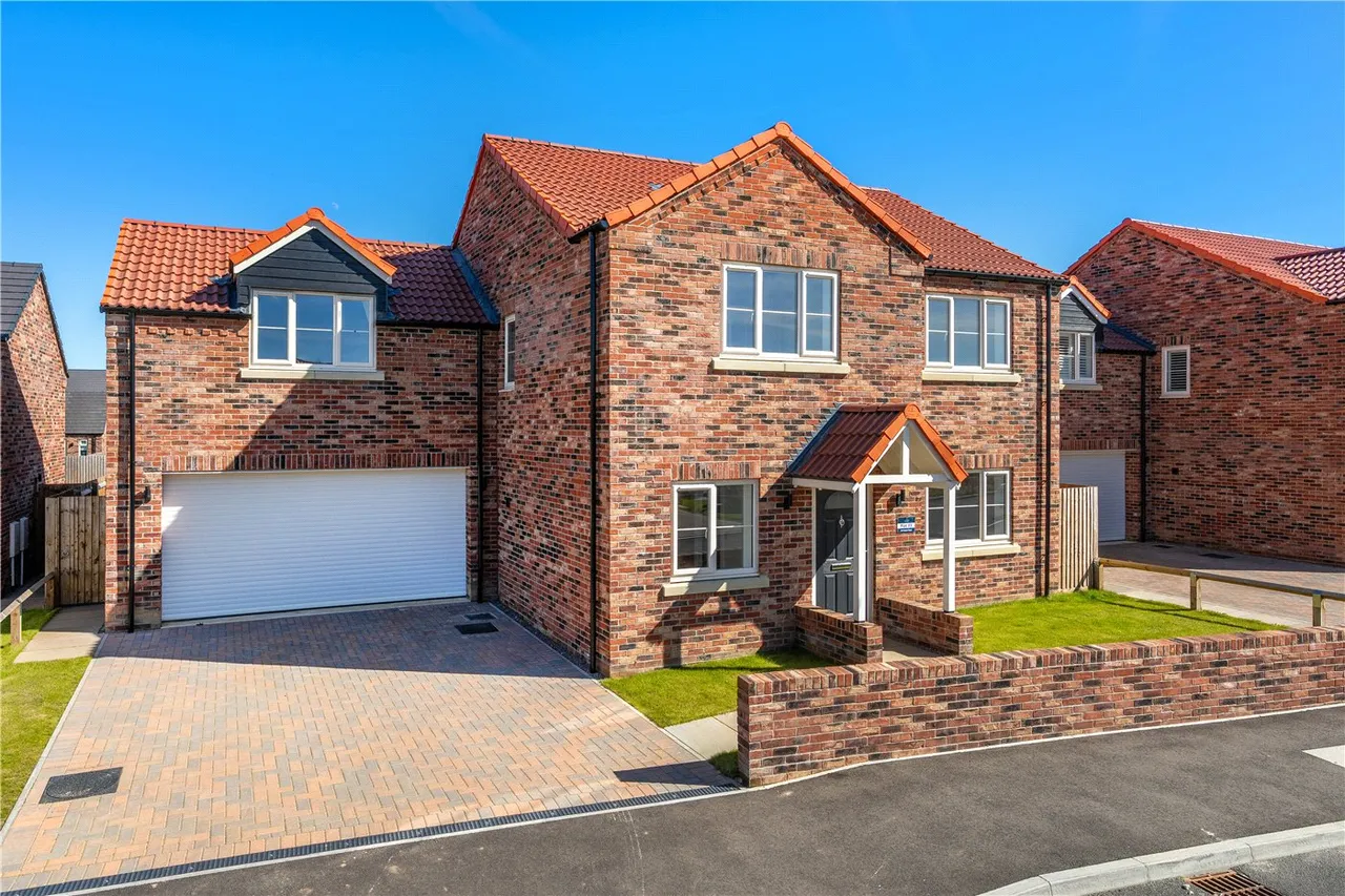 Plot 93, Keston Fields, Pinchbeck, Spalding, Lincolnshire, PE11, photo 5