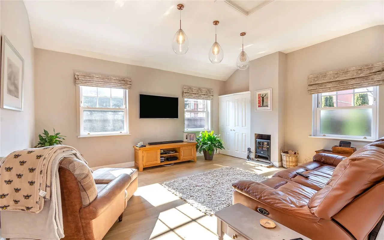 London Road, Newark, Nottinghamshire, NG24 1SB, photo 5