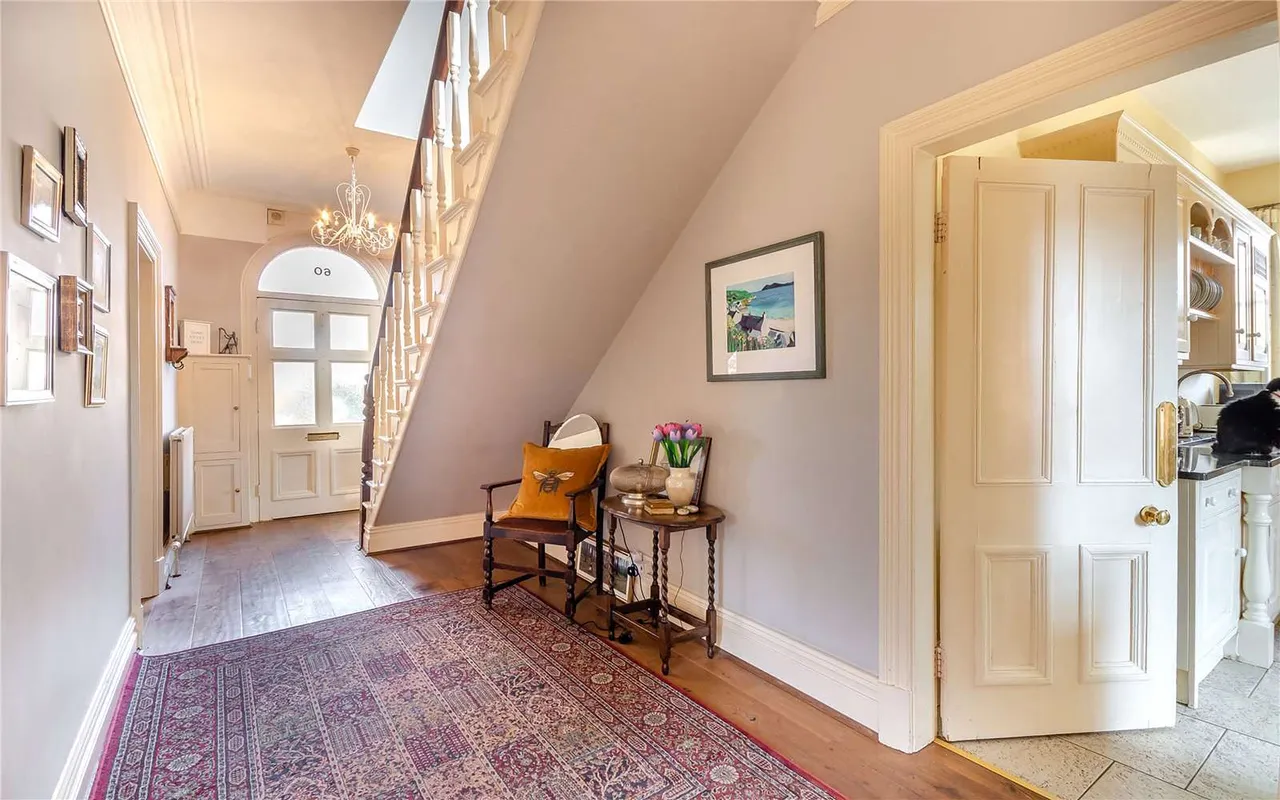 London Road, Newark, Nottinghamshire, NG24 1SB, photo 2