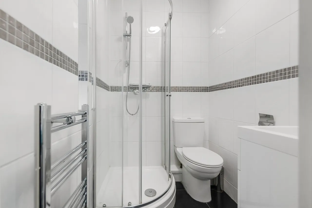 685 Chelsea Cloisters, Sloane Avenue, London, photo 5