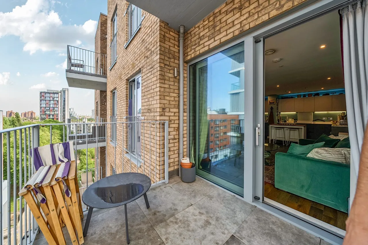 York Road, Battersea, London, SW11, photo 6