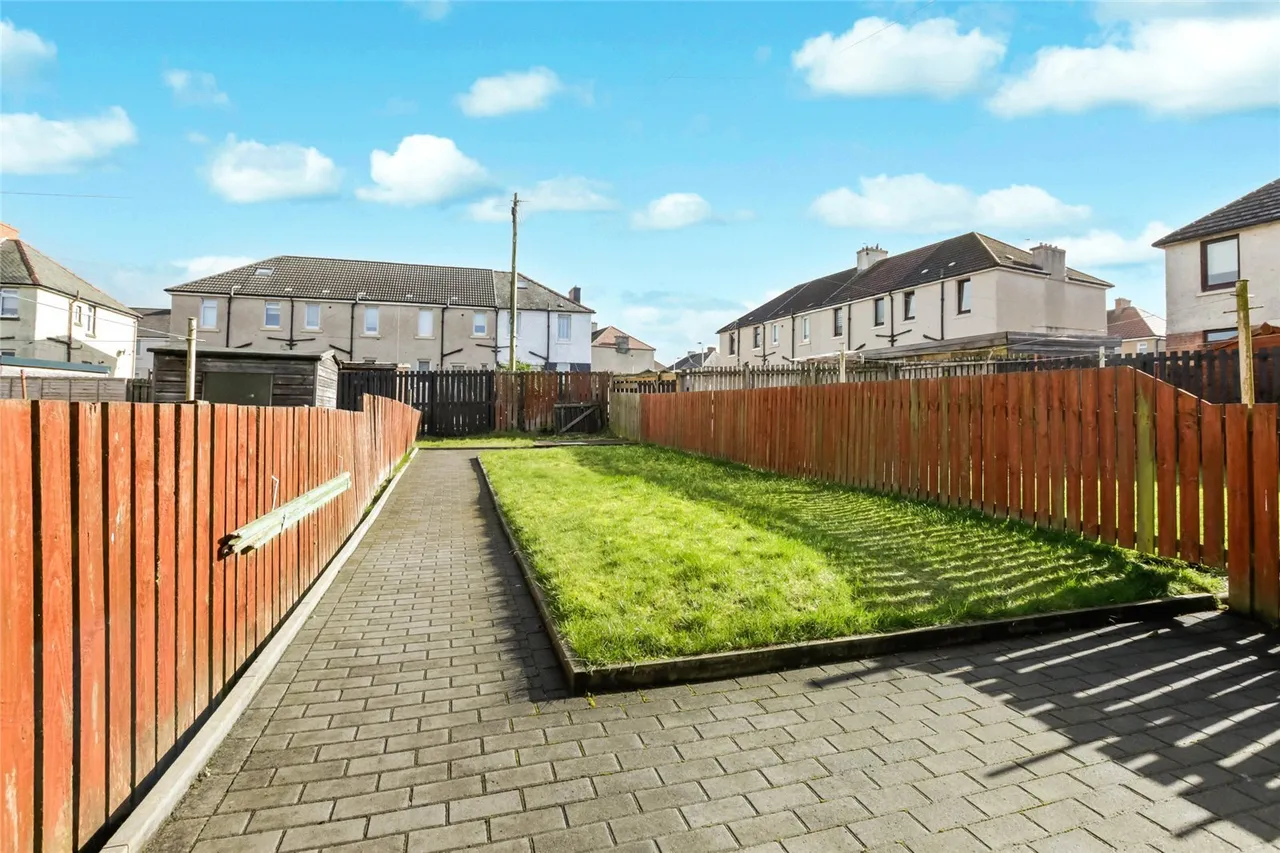 Curlinghaugh Crescent, Wishaw, North Lanarkshire, ML2, photo 19