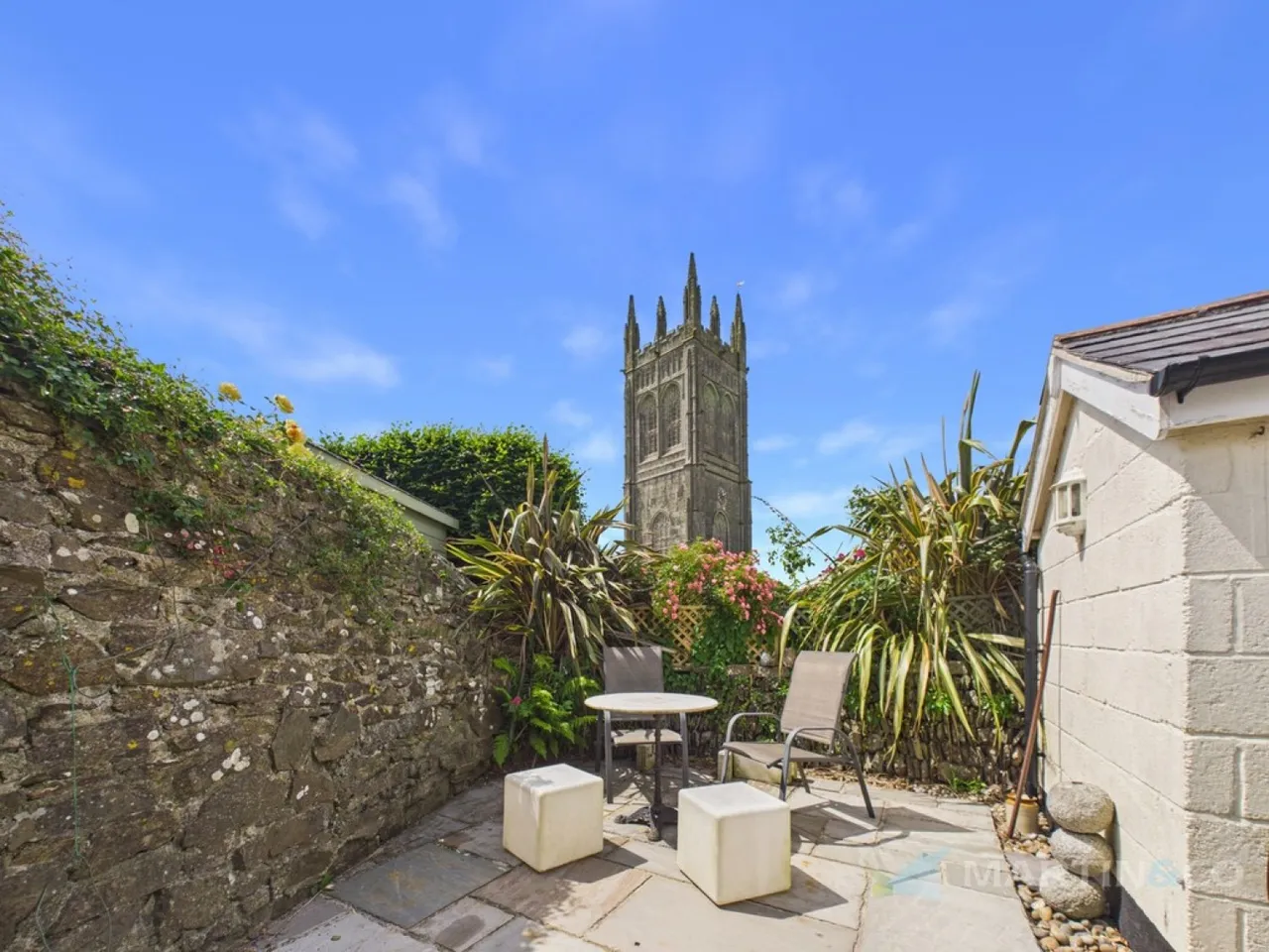 4 bed house for sale — Probus
