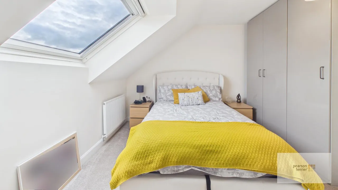 Clifford Drive, Bury, BL9, photo 16