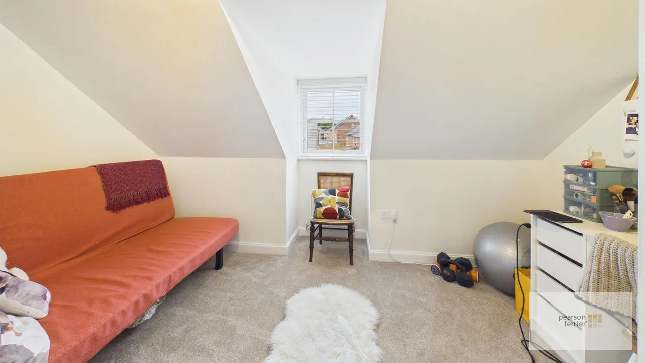 Clifford Drive, Bury, BL9, photo 17
